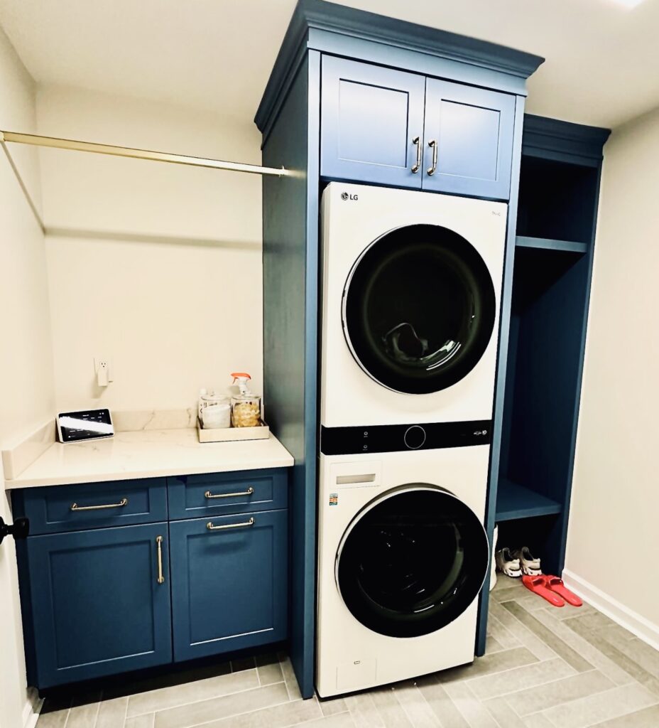 Custom Laundry Room Built Ins